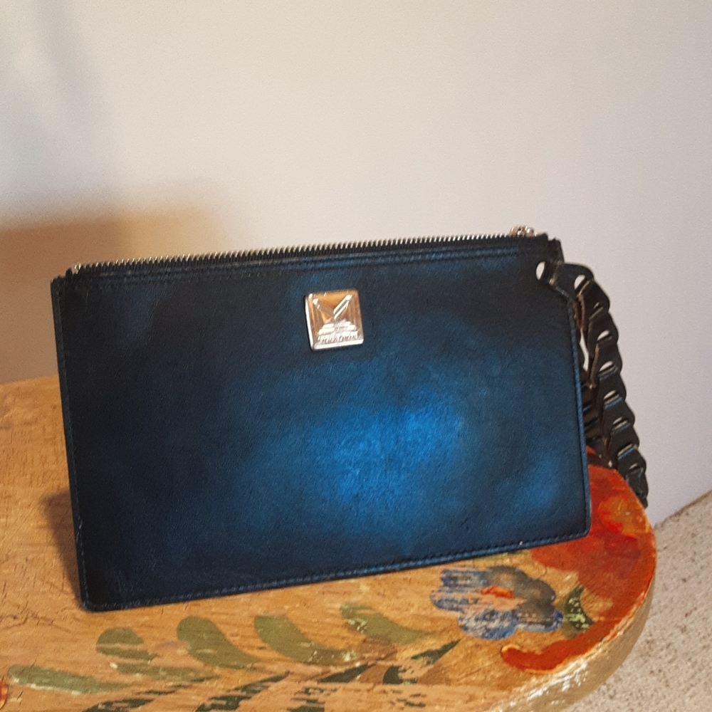 Vintage MICHAEL KORS Wristlet